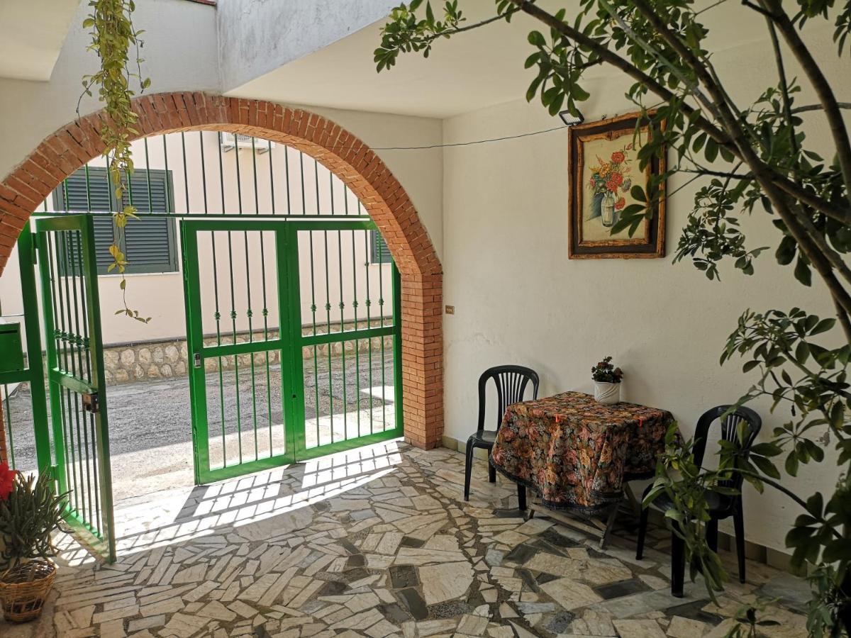 Ferienwohnung Casa Carmela Cellole Exterior foto
